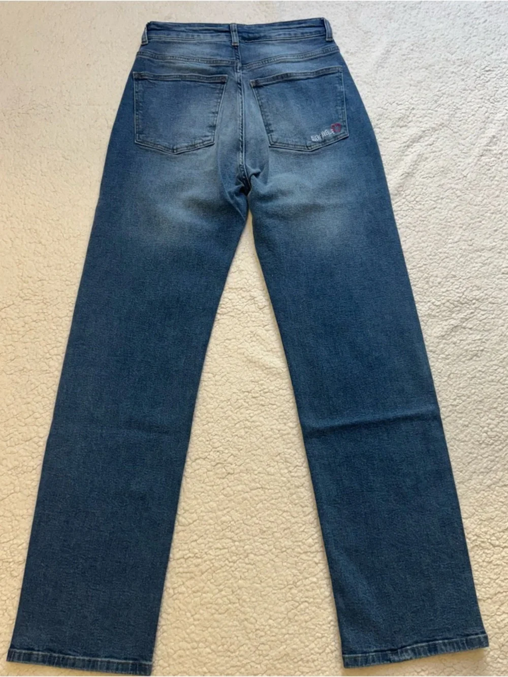 NWT Djerf Avenue Straight Jeans Mid Blue Size 27 - Picture 4 of 14